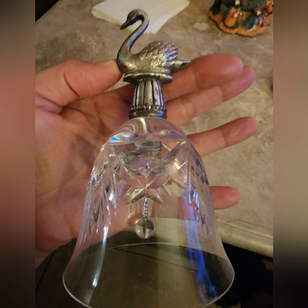 Gorham Lead Crystal Archive Collection‎ Bell - Swan